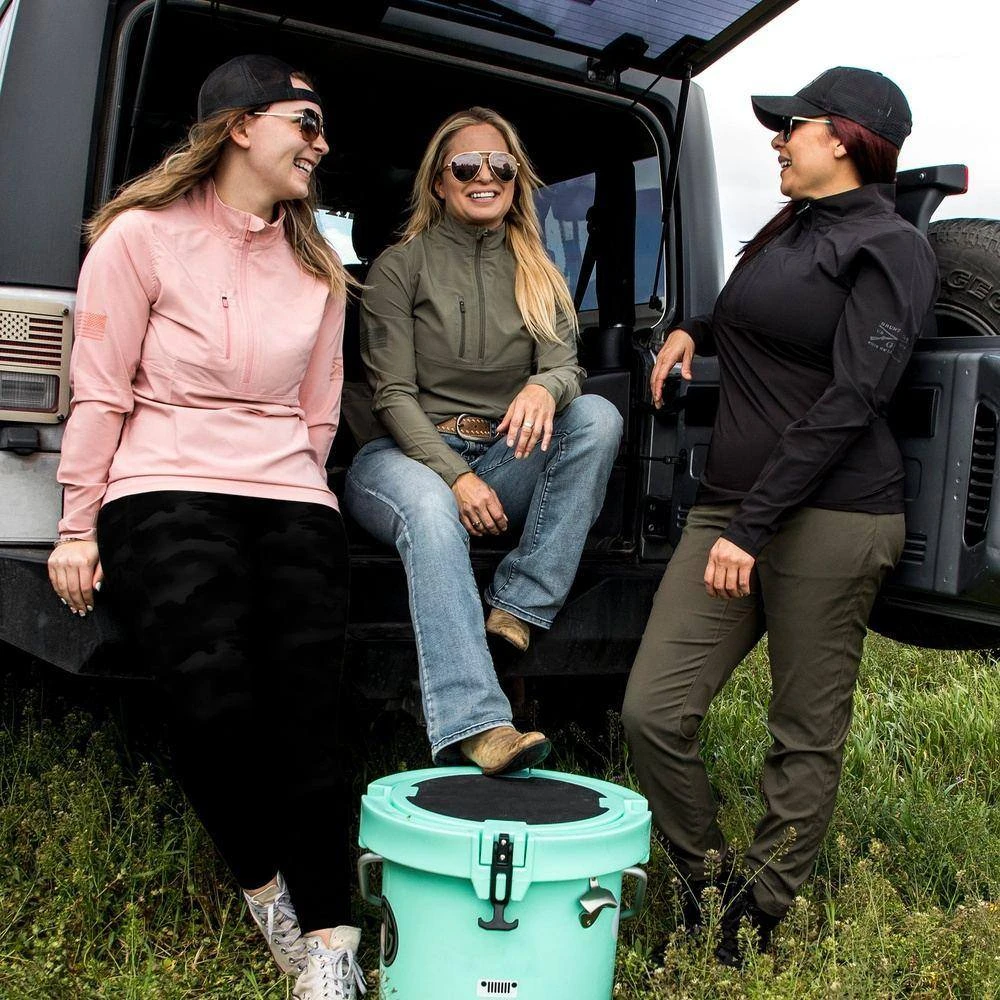 Women's Range 1/4 Zip - Mauve 3 Women's Range 1/4 Zip - Mauve