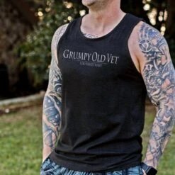 Men's Grumpy Old Vet Tank - Black