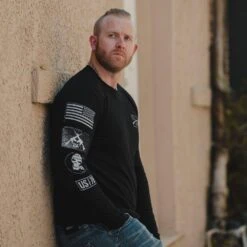 Patch Long Sleeve - Black 12 Patch Long Sleeve - Black -Fashion Trend Clothing Store GS5835 Men sPatchLongSleeve Black 051223 004 1