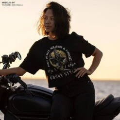 Women's War Eagle Oversized Cropped T-Shirt - Black -Fashion Trend Clothing Store Model Info Poster 2000x2000 GS5632 WarEagleWomen sOversizedCroppedTee Black